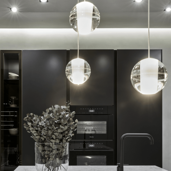 Dark Lighting Gocci Glass Ball Pendant Clear - Image 3