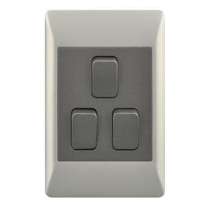 Brightstar ESW073/2 DUO 3 Lever 2 Way Switch – 2 X 4