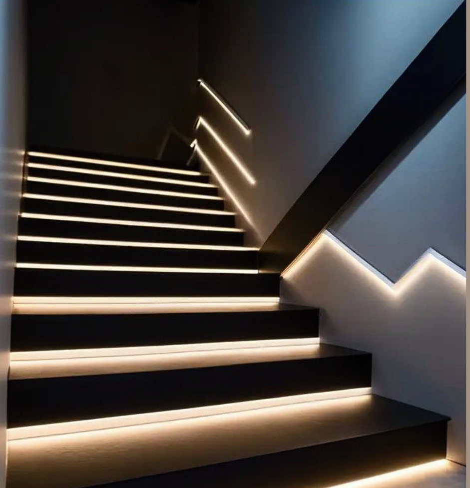 Brightstar HVS520 Warm Fee-Cut LED Strip 3000K - Image 3